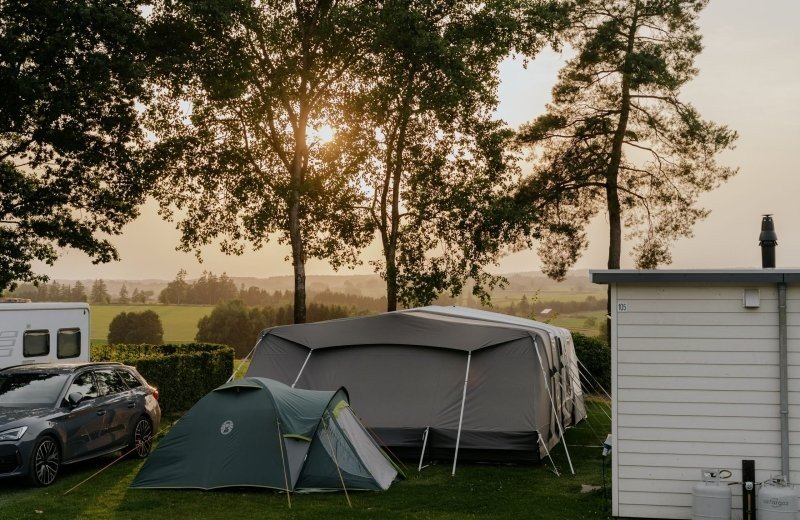 Panorama – Comfortplaats 150 m² privé sanitair